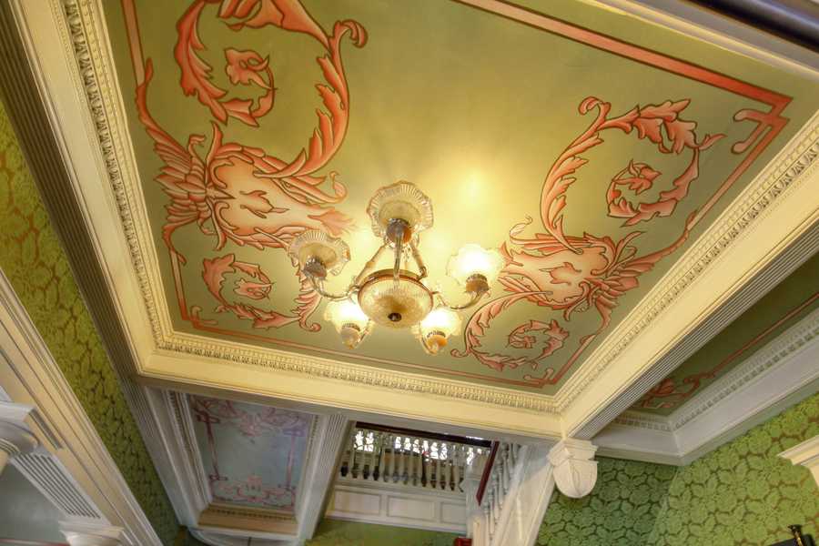 Sacramento Victorian mansion ceiling Sacramento Victorian mansion ceiling