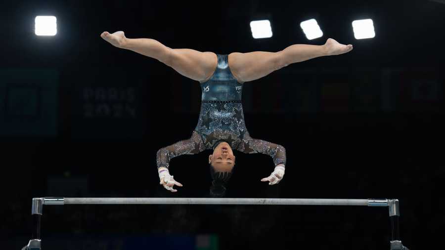 Olympic Games Paris 2024, Day 2 PARIS, FRANCE - JULY 28: Suni Lee from Team USA competes in the women's gymnastics at the Bercy Arena during the Paris 2024 Olympic Games in Paris, France on July 28, 2024. (Photo by Aytac Unal/Anadolu via Getty Images)