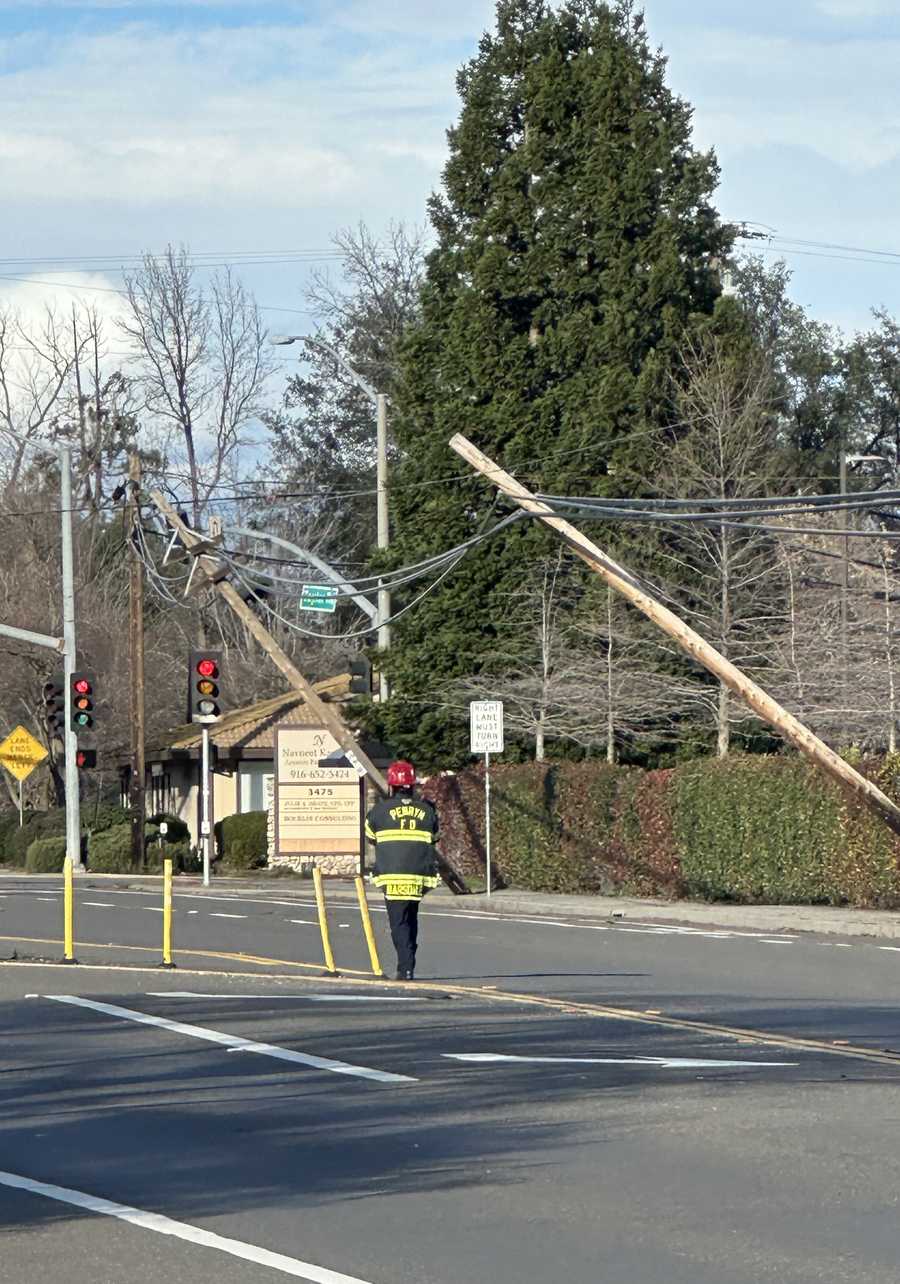 Powerlines down in Loomis Powerlines down in Loomis at Taylor and King roads.