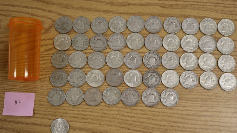 coins jewelry thief coins